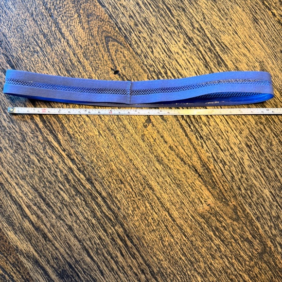 Athleta Hair Accessory Scrunchy & Headband Bundle-See Photos for all pieces inc. - Picture 5 of 9